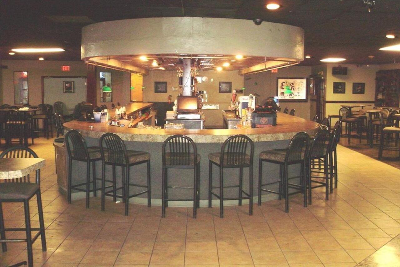Trade Winds Central Inn Tulsa Eksteriør billede